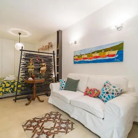Ortigia - Charming Apartment *