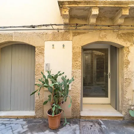 Ortigia - Charming Apartment